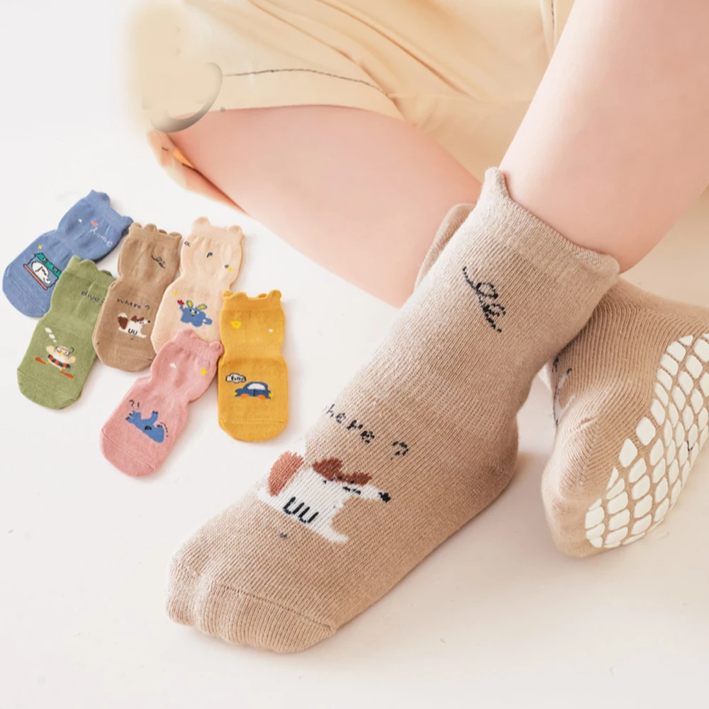 6 pairs of boys and girls' anti slip socks with cute cartoon animal patterns, comfortable and breathable baby floor socks