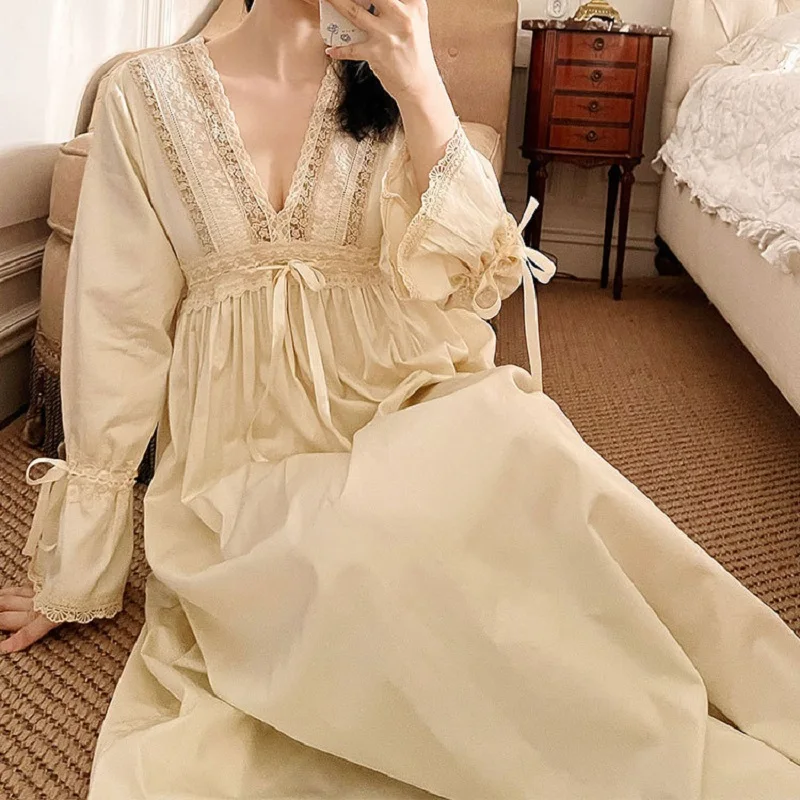 Vintage hafty bawełniane długie koszule nocne dla pani koronki z długim rękawem beżowe eleganckie koszule nocne wygodna seksowna sukienka wieczorowa