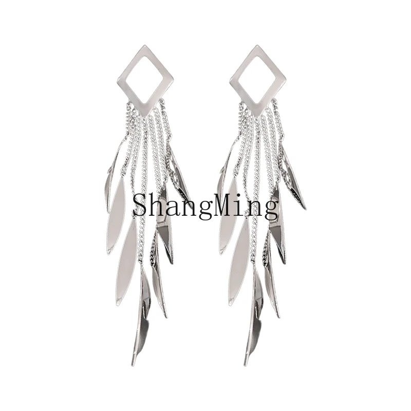 

ZYH new earrings light luxury high-end long unique exaggerated rhombus tassel earrings