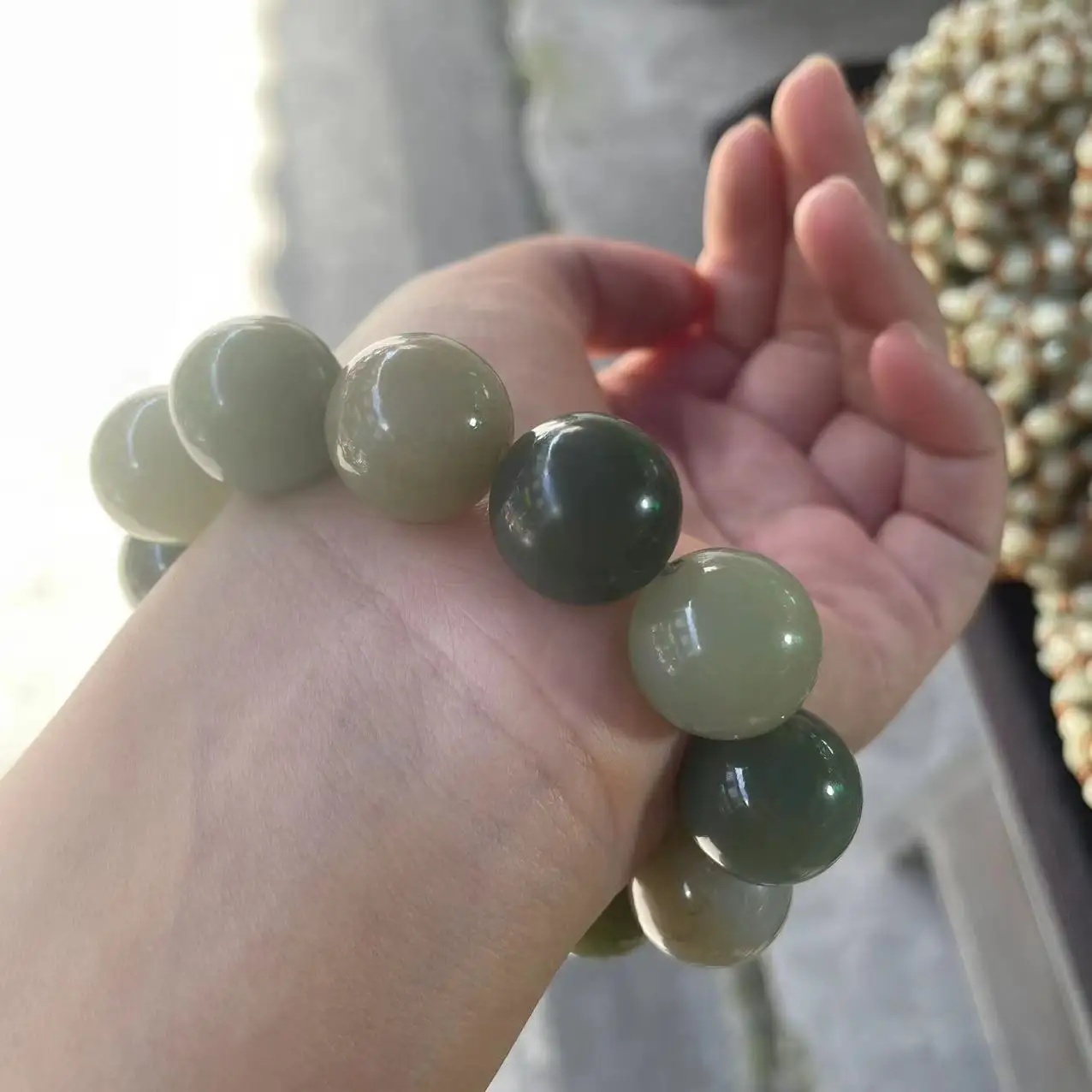 Natural 100% real multicolor hetian jade beads carved 18mm round beads bracelets for couples woman men Gift with jade bracelet