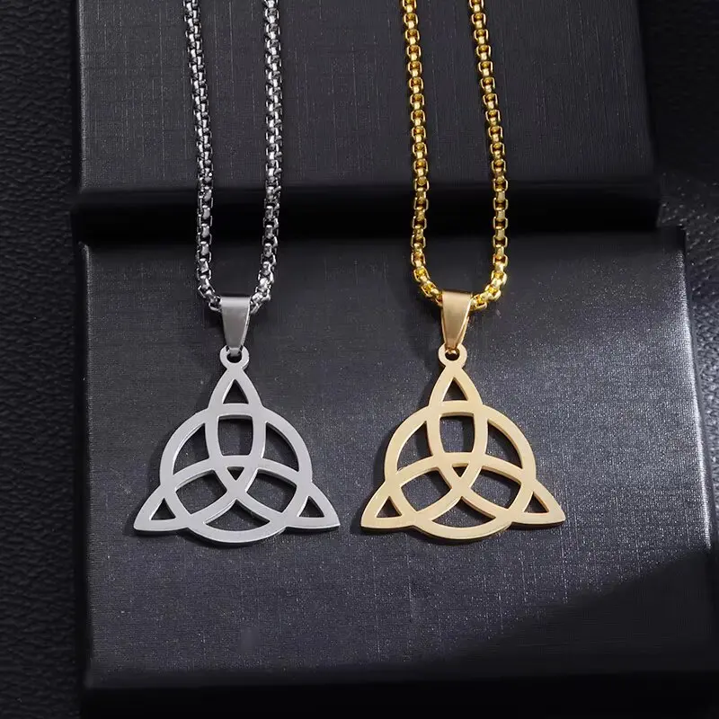 Stainless Steel Irish Trinity Celtic Knot Necklace Pendant Lucky Knot Amulet Jewelry for Men and Women