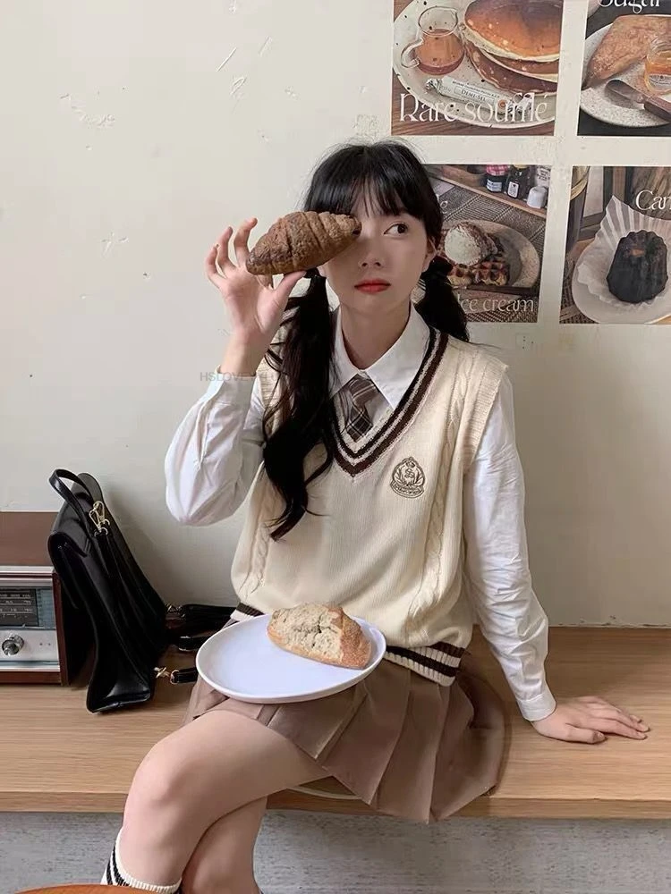 秋の韓国風ファッションスーツ レディース シャツ ベスト トップス スカート 気質のあるベスト カレッジスタイル 制服 女子 JK セット