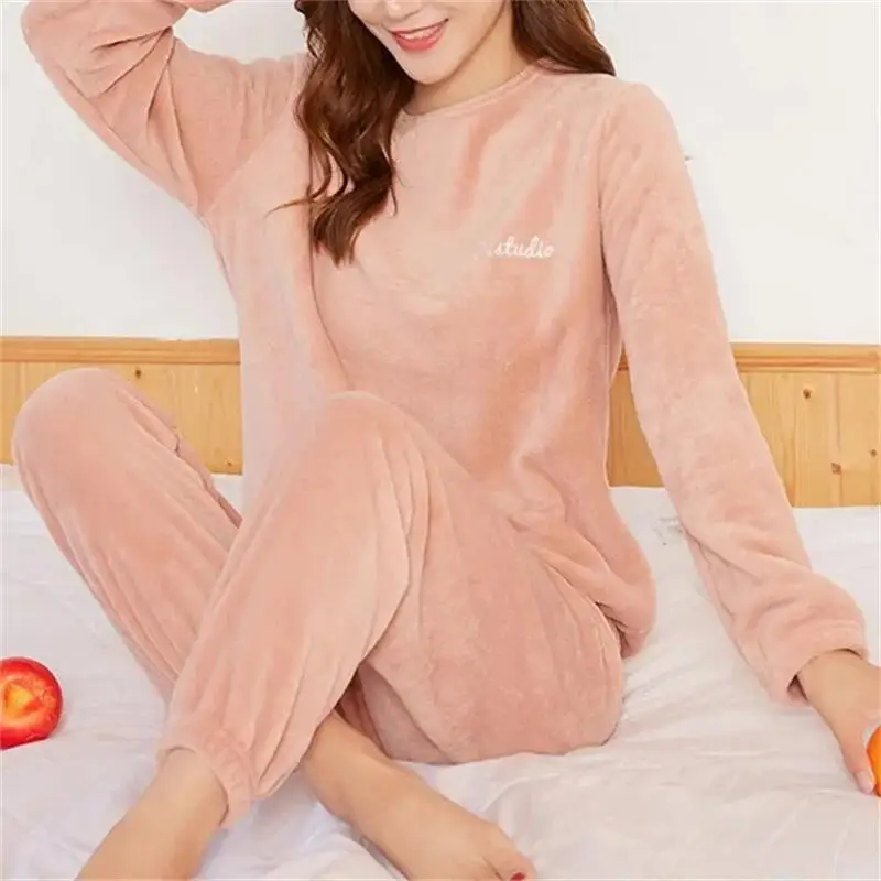 Women Velvet Pajama Set Fleecing Warm Loose Top And Elastic Waist Pants Home Casual Warm Woolen Suit Women 2023 Autumn Winter