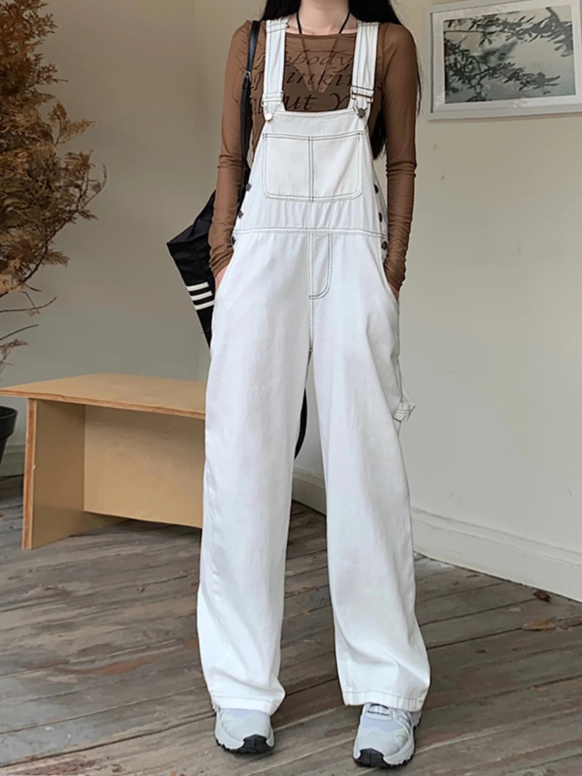 Womens White Vintage Suspender Jeans Fashion Pocket Baggy Straight Pants Streetwear Casual Wide Leg Denim Trouser Ladies Autumn