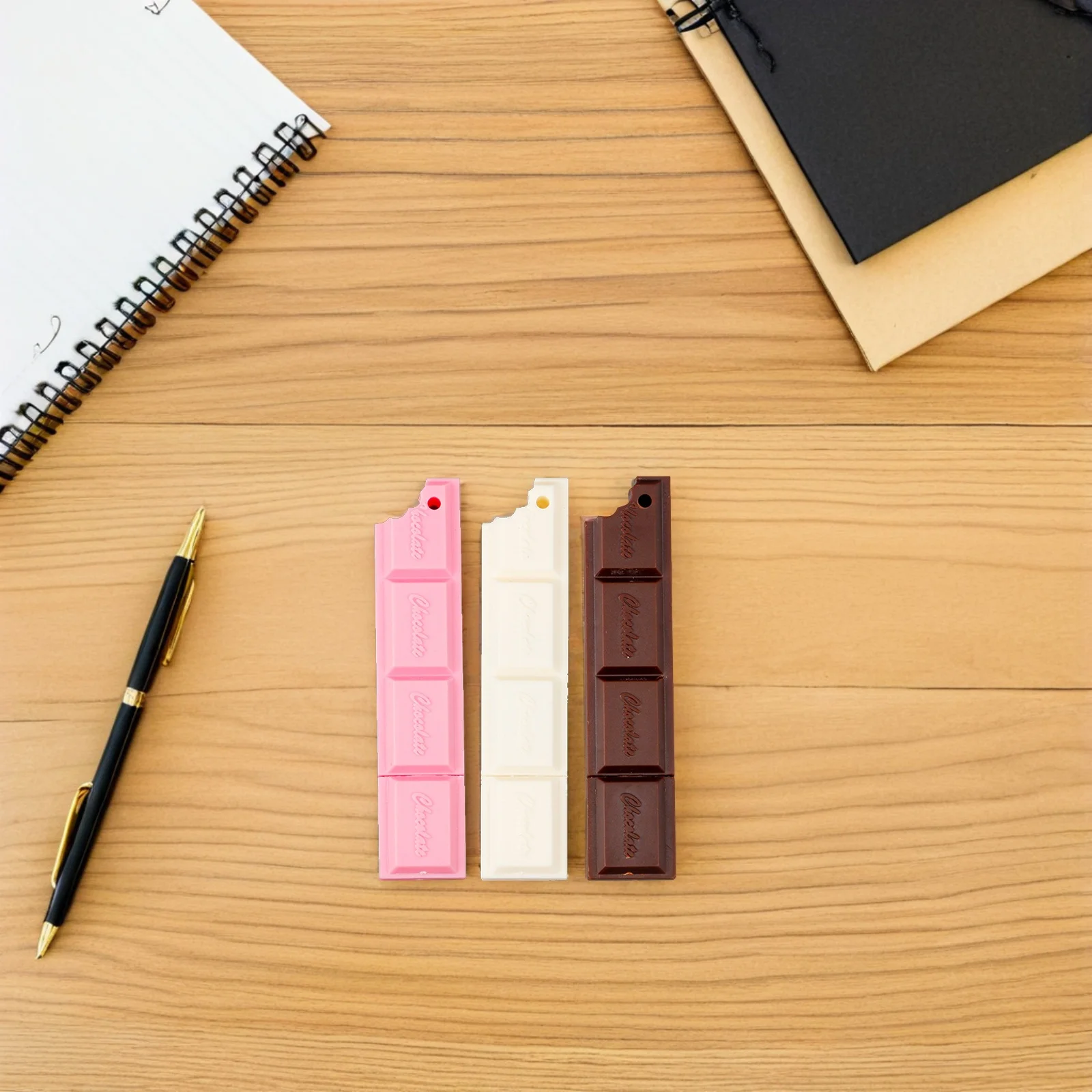 

3 шт., шариковая ручка в форме реалистичного шоколада, уникальный забавный набор канцелярских принадлежностей для школы, креативное украшение для офиса, подарок