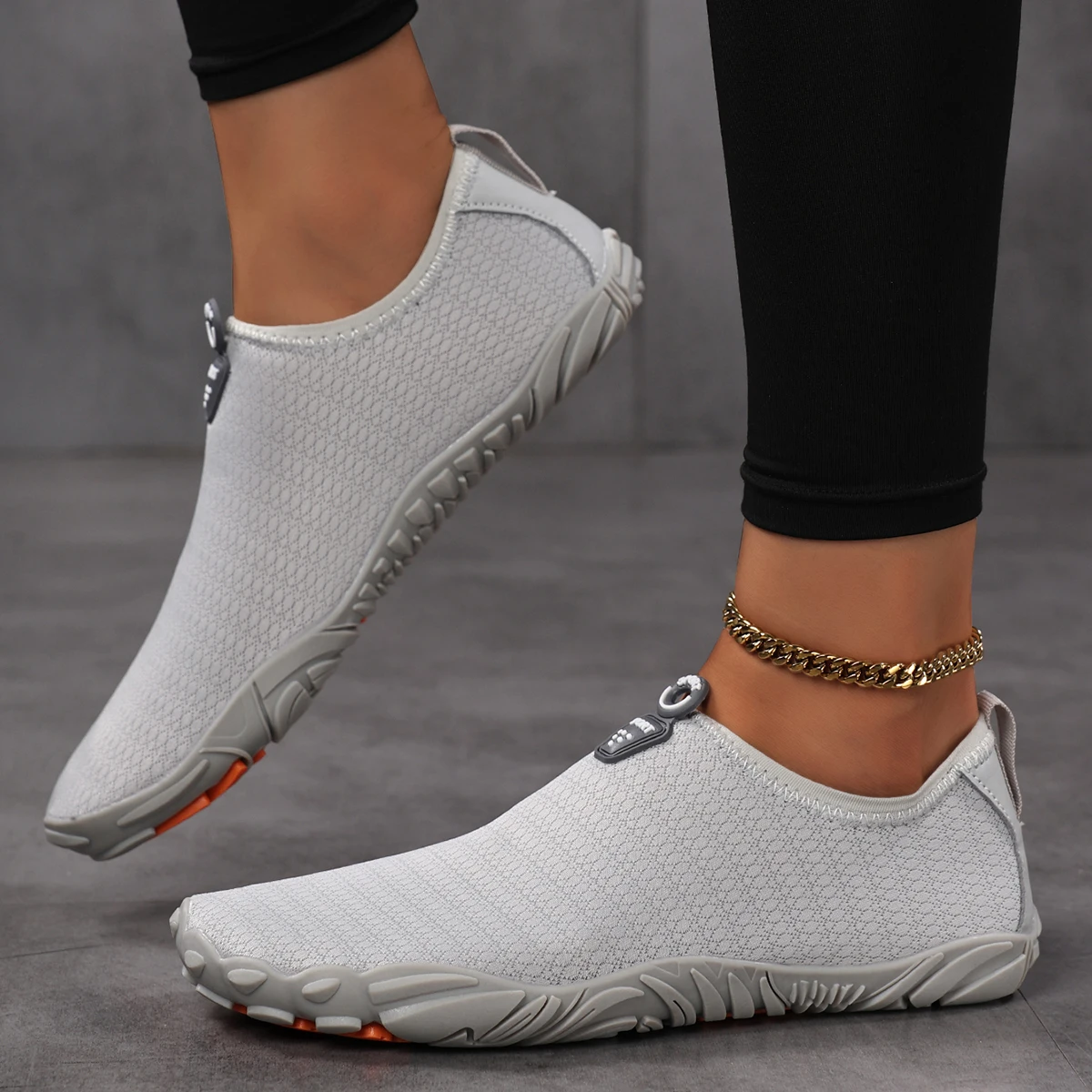 Couple's Summer Outdoor Water Shoes for Women, Outdoor Fishing Shoes, Beach Shoes, Water Shoes, Swimming Shoes, Unisex, Suitable for All Seasons, Indoor Fitness Shoes, Jump Rope Shoes, Yoga Shoes gallery 1