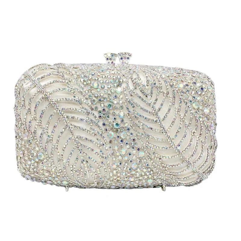 

Luxury Design Gold Rhinestone Evening Bag New Deluxe Hollow Diamond Women's Clutch Purse for Wedding Party Dancing Dress