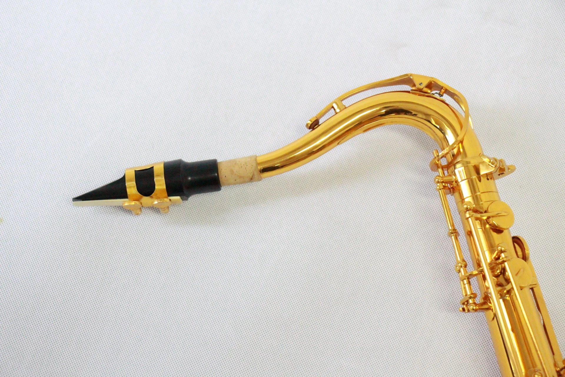 Wholesale Factory Price Saxophone Tenor Professional Gold Lacquer Tenor Saxophone