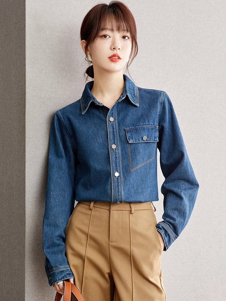 2024 Autumn Retro Denim Shirt Women Fashion Design Sense Niche Shirts Long Sleeved Single Breasted Jeans Jacket