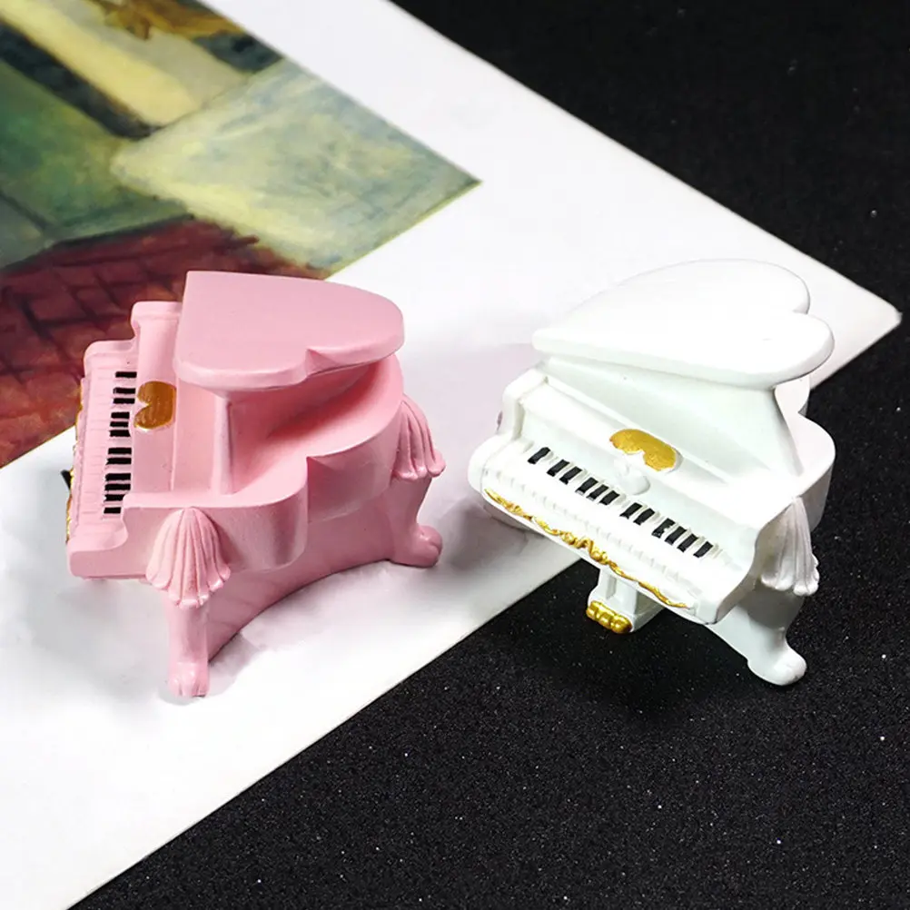 

2Pcs Mini Piano Resin Decoration DIY Craft Material Miniature Musical Instrument Mini House Ornament Photo Prop Home Accessories