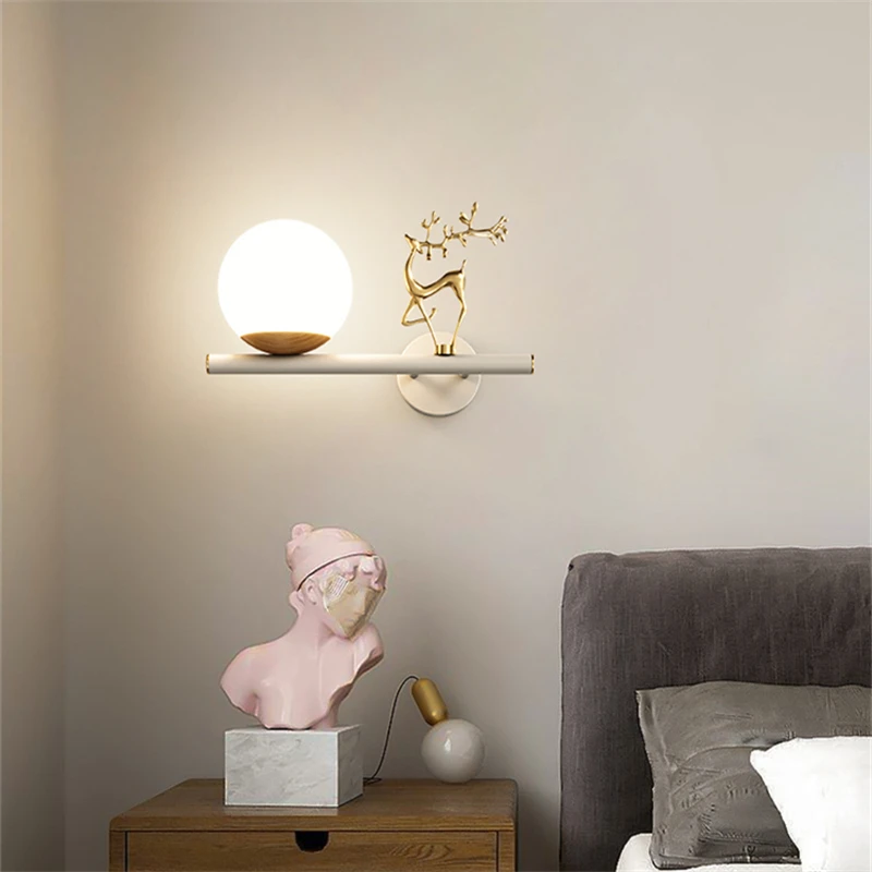 Wall lamp bedroom bedside lamp antler light luxury platinum creative Nordic simple modern living room background wall decorative