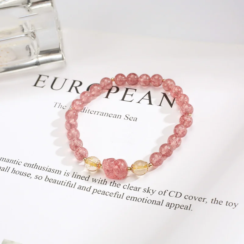 

Wholesale Pixiu Strawberry Quartz Bracelet for Women Natural Crystal Golden Rutilated Quartz Beaded Bracelet