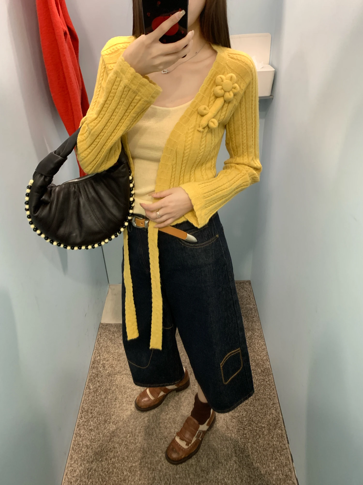 

Официальный шерстяной свитер Realzz ручной работы с цветочным декором и драпировкой, теплый пушистый кардиган с длинными рукавами и V-образным вырезом, осенняя одежда