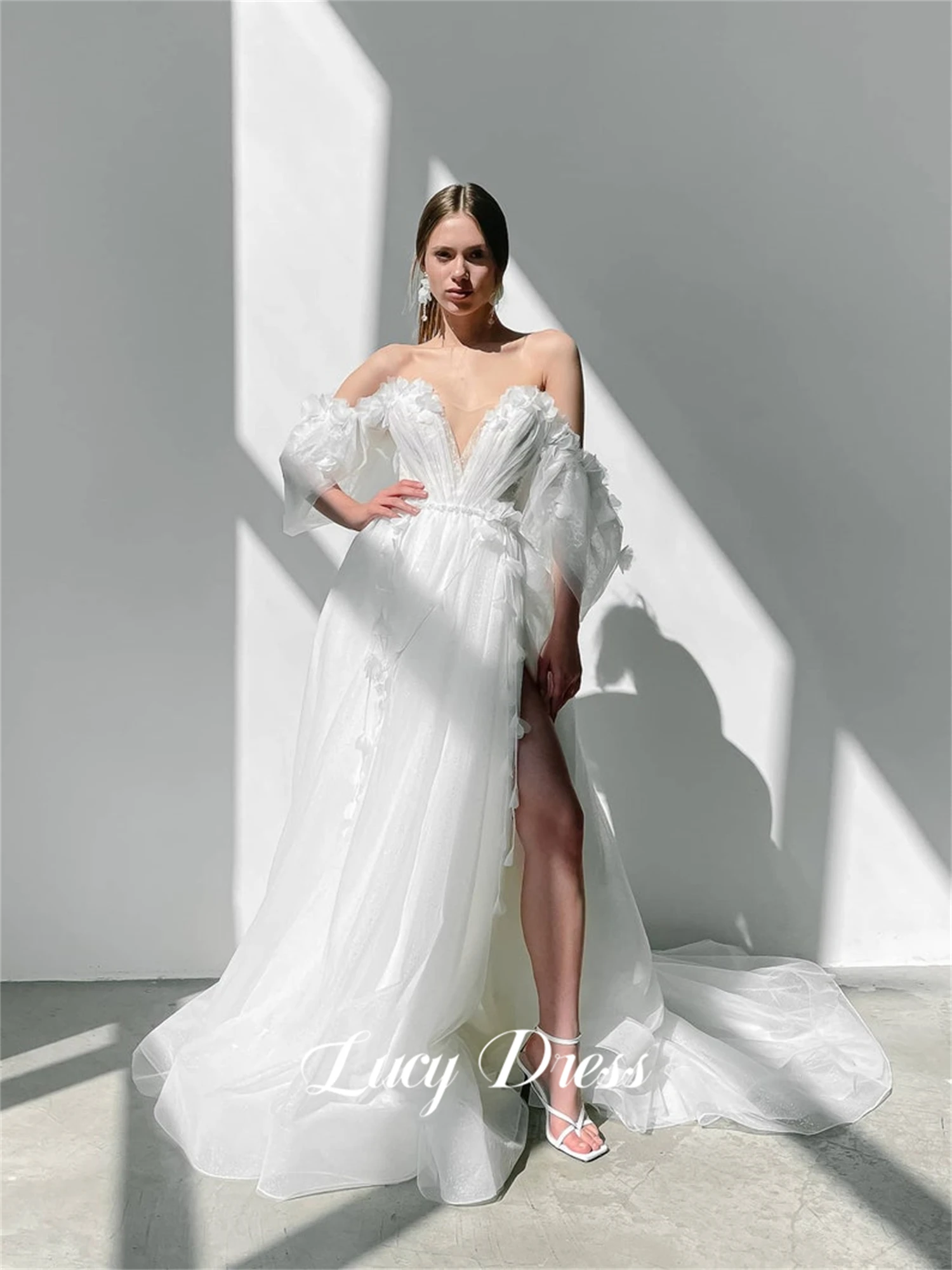 Lucy abito da sposa bianco fatto a mano decorazione floreale elegante abito lungo da festa nuziale di ospite Plus size abito da sposa