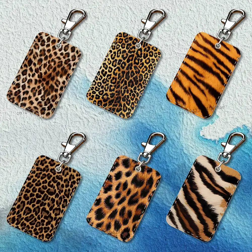 

Fashion Tiger Leopard Print Rectangle Card Case Leather Card Holder Keychain Key Ring Transportation Card Case