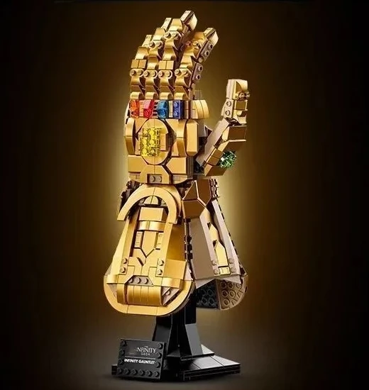

590pcs 32cm Figure Blocks Bricks Toys Iron Man Nano Gauntlet Thanos Infinity Building Gloves Plastic Iron Man Diy Puzzle Model