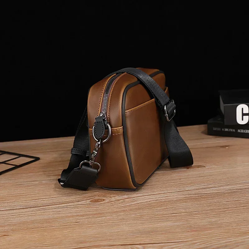 Novo masculino de couro de cavalo louco ombro único crossbody sacos estilo horizontal simples casual retro pequena bolsa de ombro