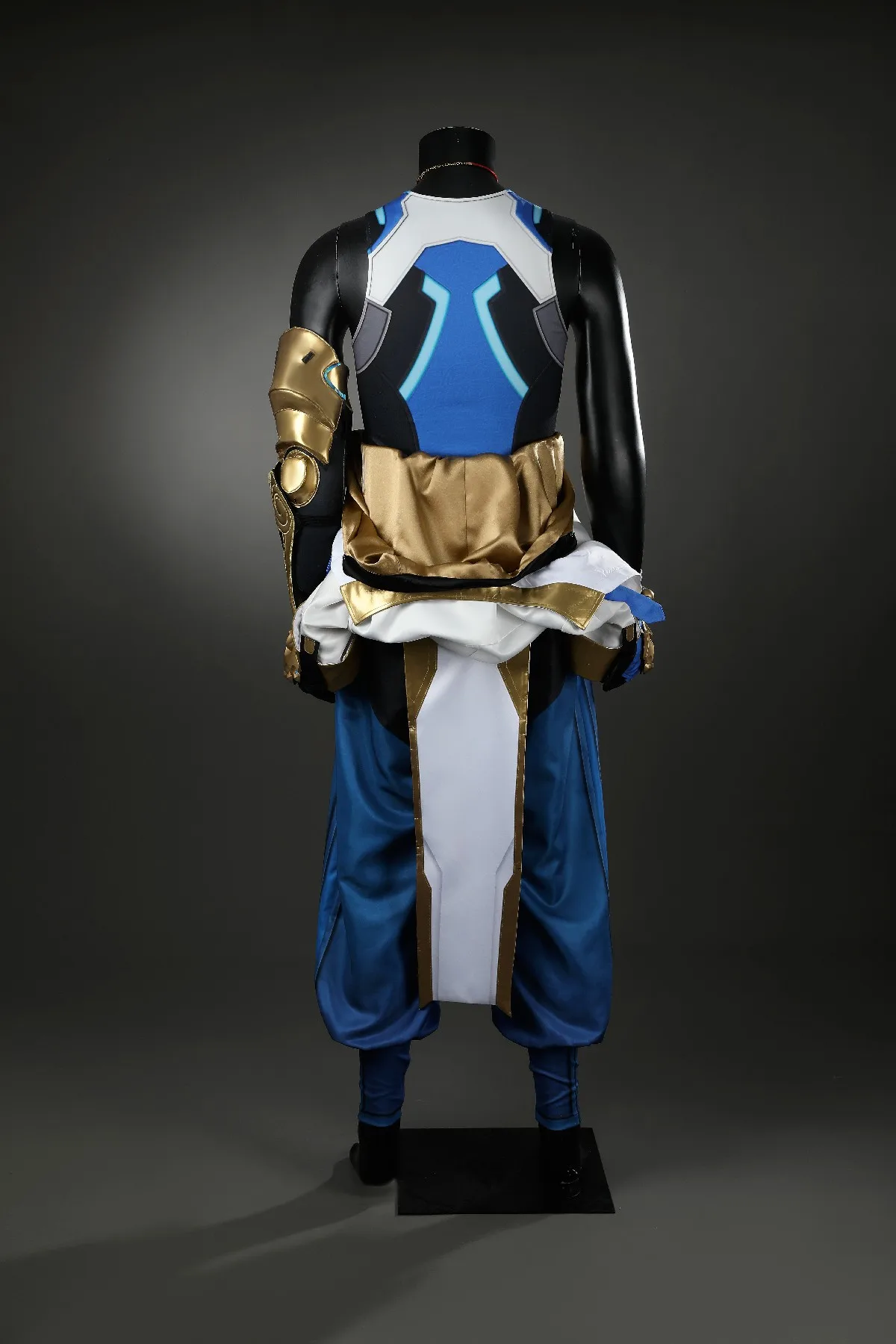 أزياء Wuyang التأثيرية للرجال ملابس حفلات الهالوين كرنفال