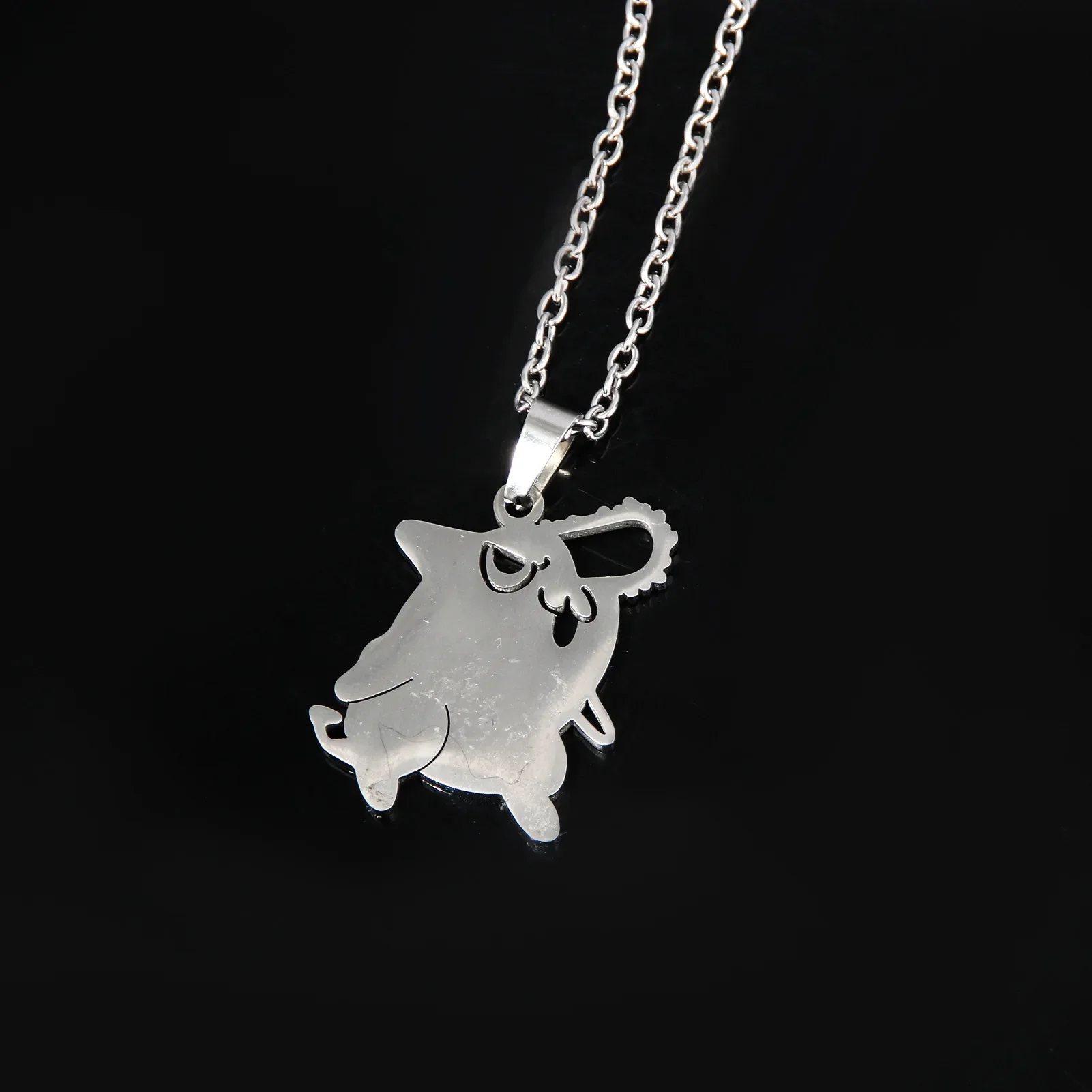 

Chainsaw Man Pochita Anime Peripherals Pendant Chain Devil Stainless Steel Cartoon Necklace Kawaii
