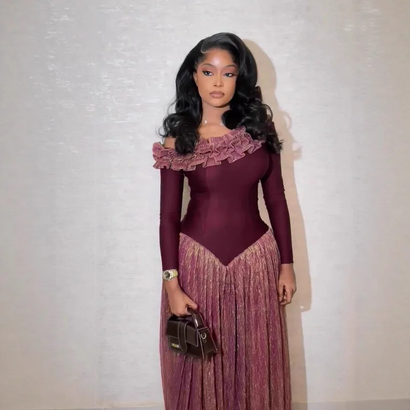 

2025New Winter Vintage Luxurious Banquet Dress Style Long Sleeve Long Dress