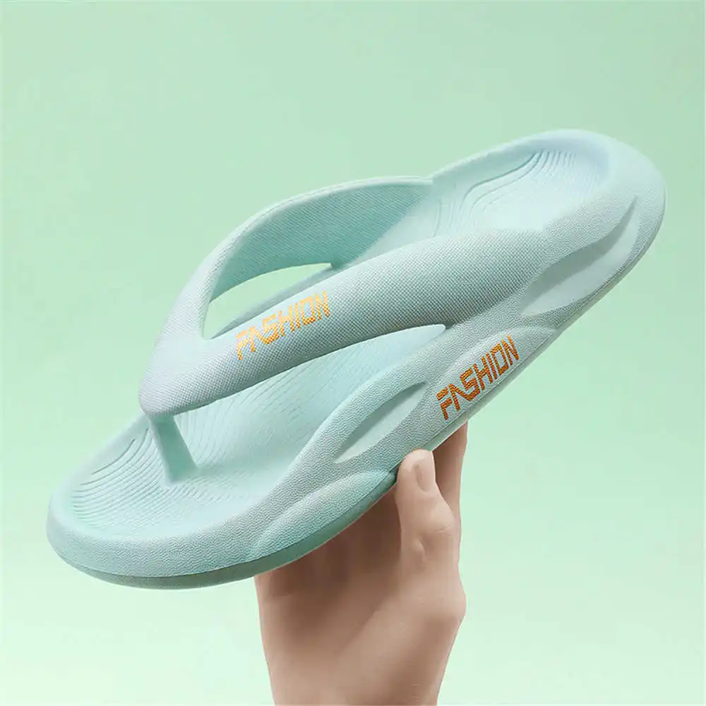 Soft Bottom Round Nose Slippers On The Sea Summer Man Sandals Shoes Sneakers Brand Luxury Sport Vip Dropship Sapatenis