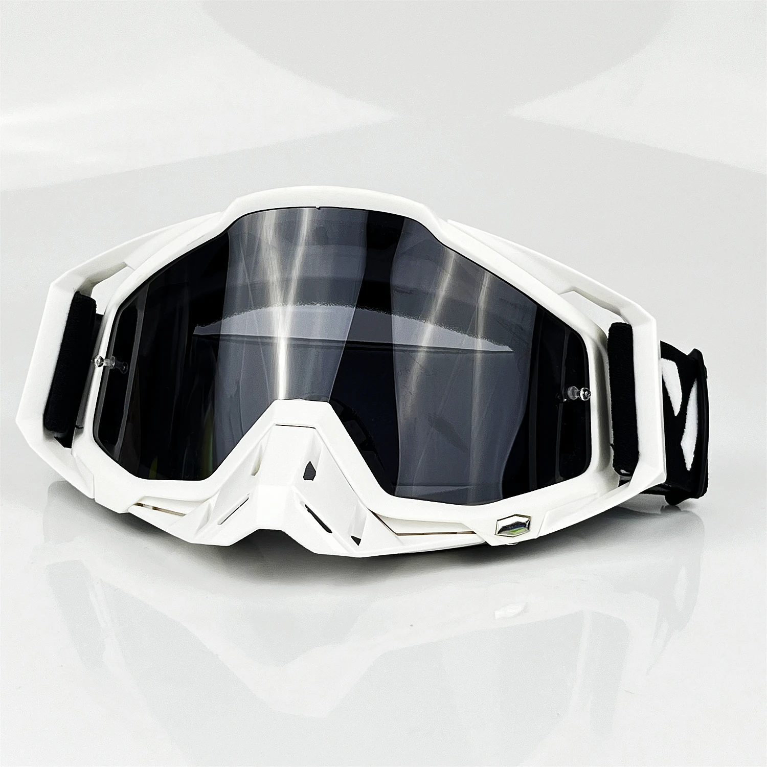 

Motorcycle Goggles Women Riding UV400 Men Motorcycle Glasses MX Cycling For Motocycles Mountain BikesBicycles MX ATV Halmet