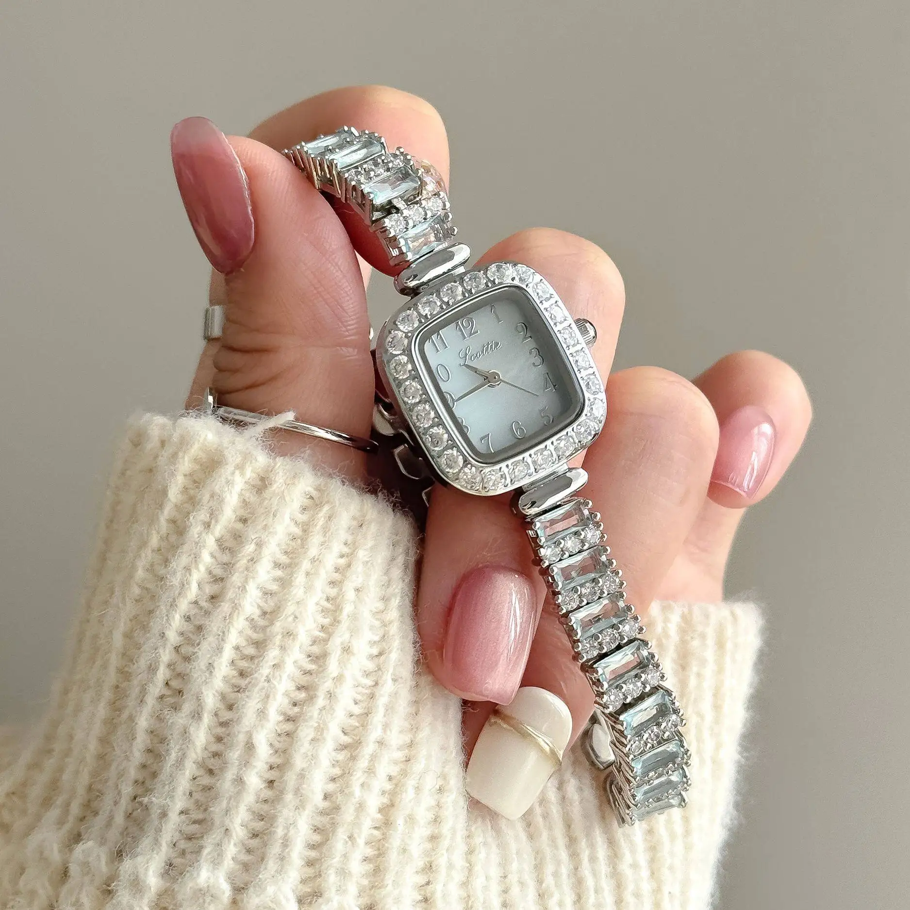 New Stylish Square Women'S Watch, Bracelet Watch, Elegant And Fashionable Gold Wristwatch, A Perfect Gift For Women.
