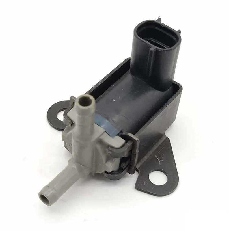 

Premium Solenoid Valve 136200-2620 17650-97207 Fortoyota Carbon Canister Solenoid Valve Vacuum Valve