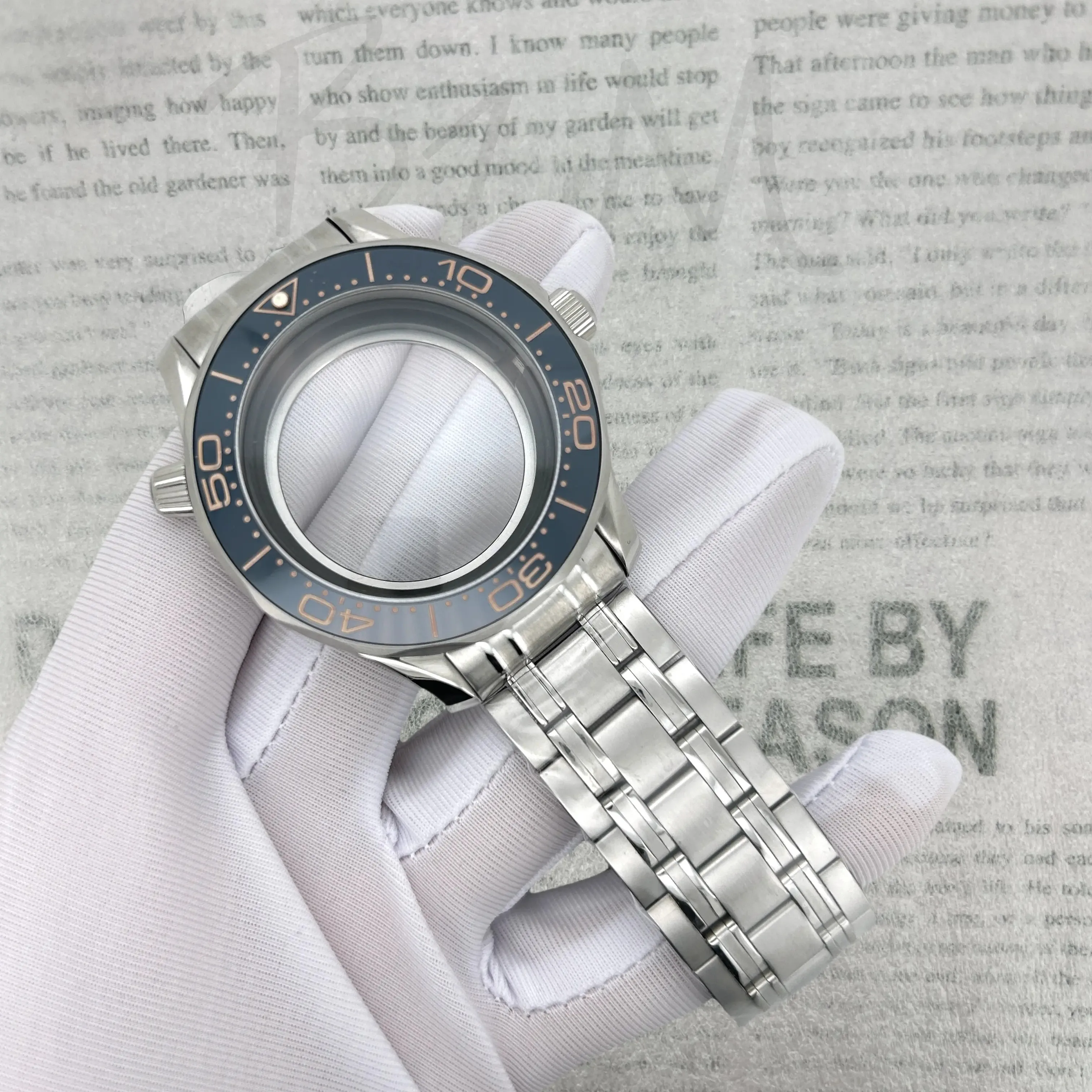 42 مللي متر الفضة حاوية من الفولاذ المقاوم للصدأ الزجاج المعدني صالح ل Omg الحصين 300 NH34 NH35 NH36 الرياضة مقاوم للماء الرجال حالة سوار فولاذي