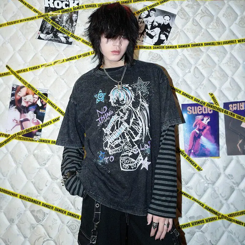 Summer New Dark Gothic Subculture Men's Character Print Vintage Black Short Sleeve T-Shirt with Striped Inner Layer
