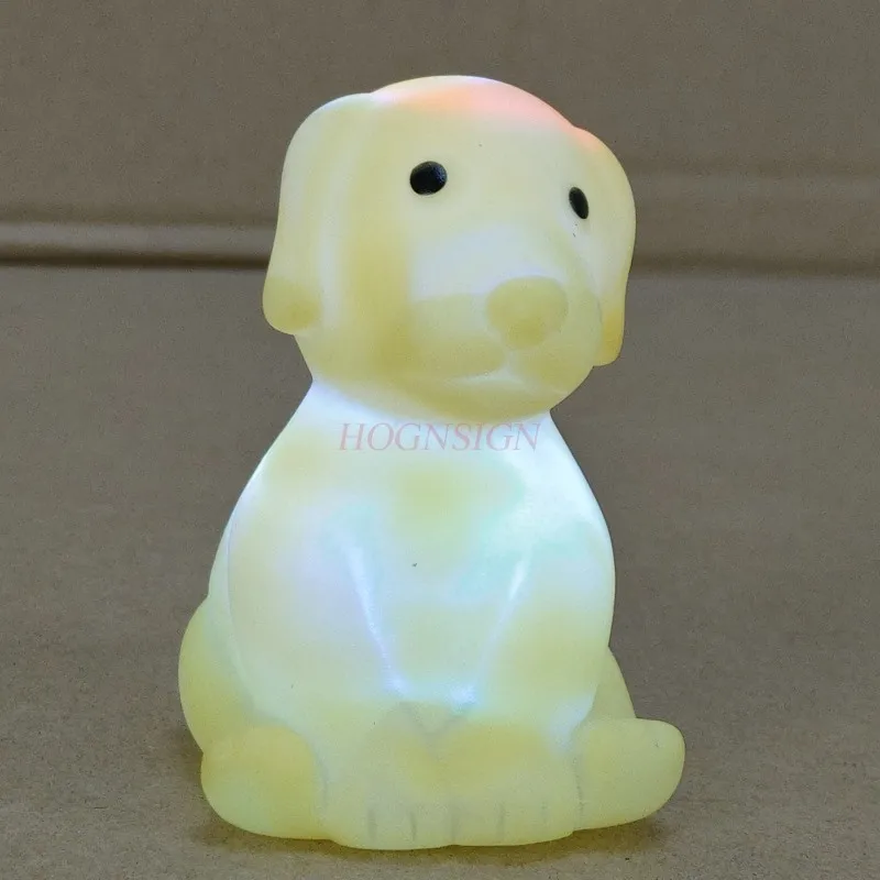 Pug Discus Light 7 Colour Automatically Transform Led Small Unisex Movie & Tv Toy Plastic Animal Model 2021