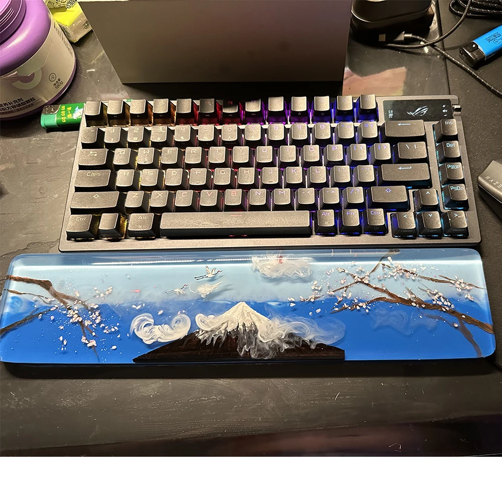 Snowmountain Resin Wrist Rest For Mechanical Keyboard Wrist Rest Keyboard Tray Customized Night Backlit Snow Mountain Hand Rest