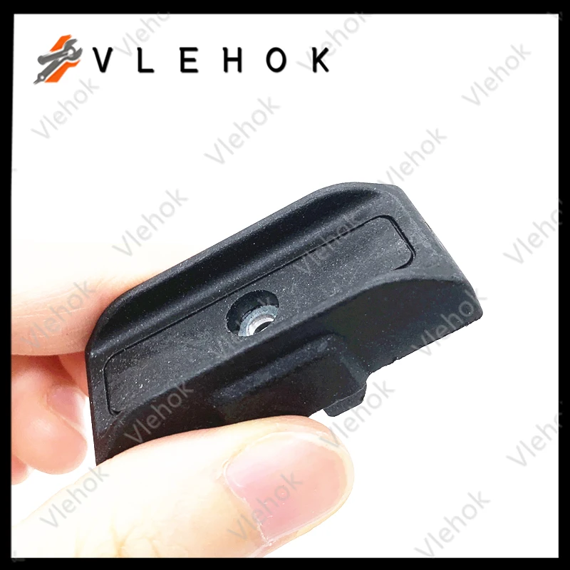 Magnet Holder For  DCD797 DCD796 DCD795  DCD735 DCD732 DCD730L DCD730 DCD720 DCD737 DCD735L DCF895 DCF887 DCF886 N095778
