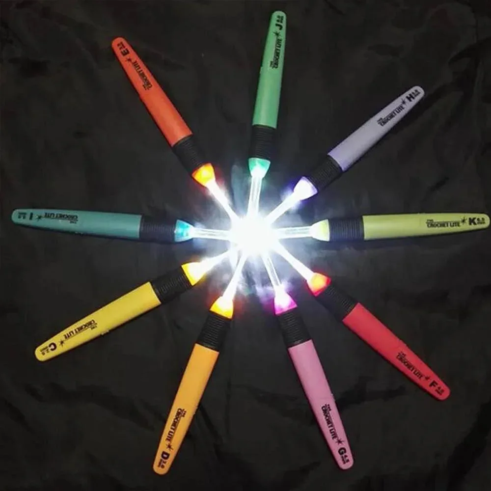 LED Luminous Crochet Hook Set with 9 Models Colored Plastic Handle Night Vision Crochet Hook DIY Home Creative Knitting Tool