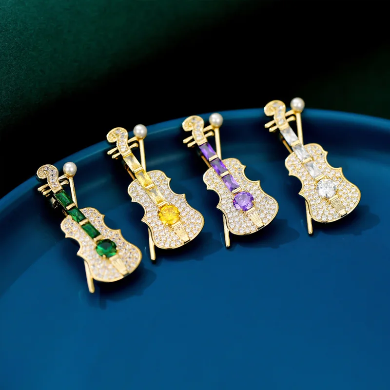 SKEDS New Creative Women Luxury Rhinestone Violin Exquisite Badges Pins Elegant Lady Party Wedding Musical Instrument Brooches