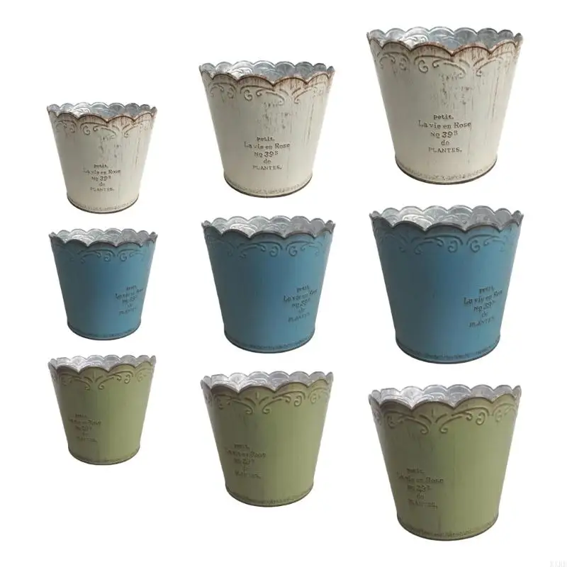 Decorative Iron Flower Bucket with Aged Finish and Scalloped Border for Flowers, Foliage, and Dried Flower Displays KXRE