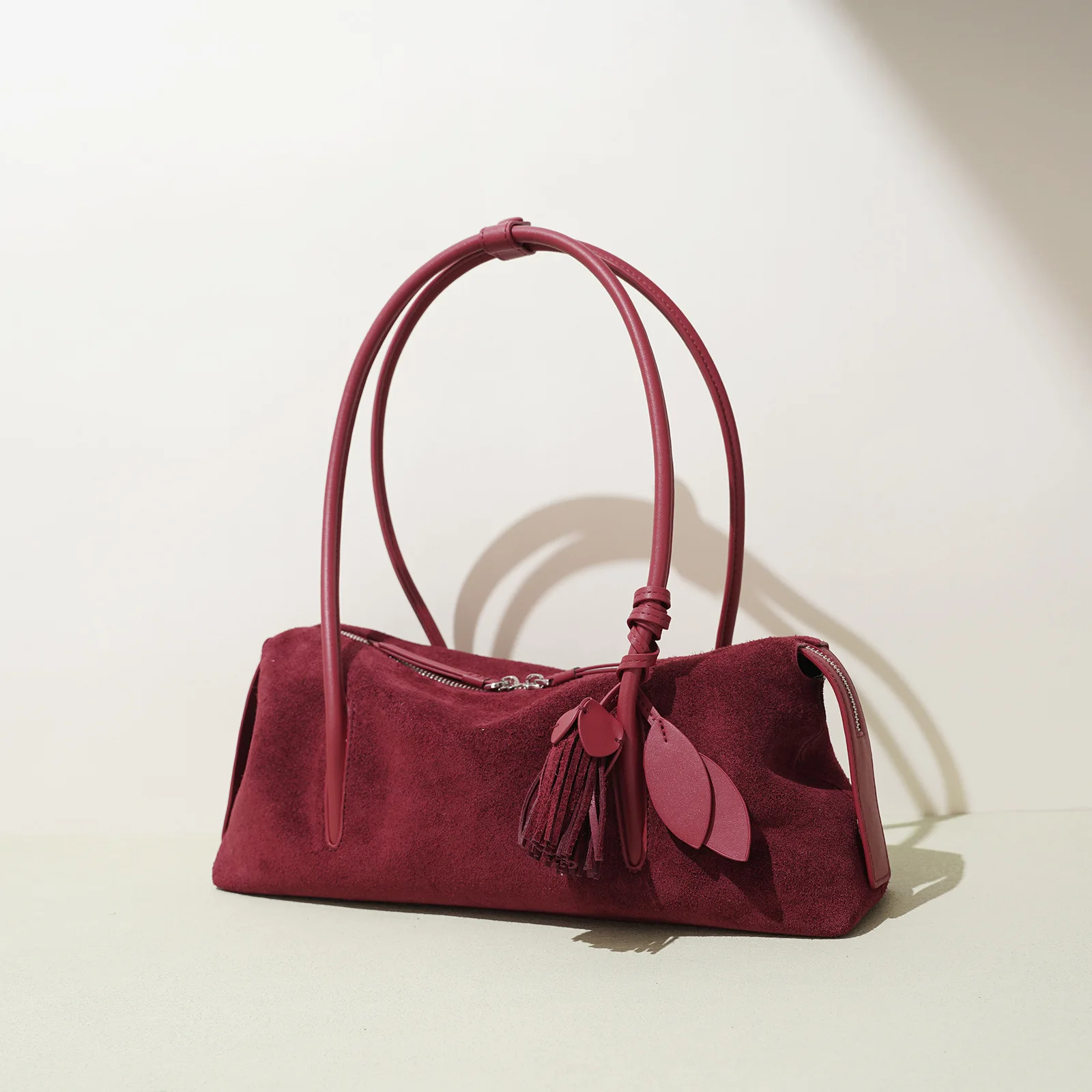 

2026 Women's Fashion Soft Suede Shoulder Bag with Tassel Charm Vintage Boho Handbag
