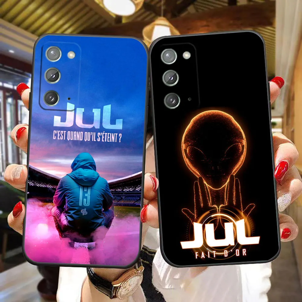 Jul C'est Blanc Pos…