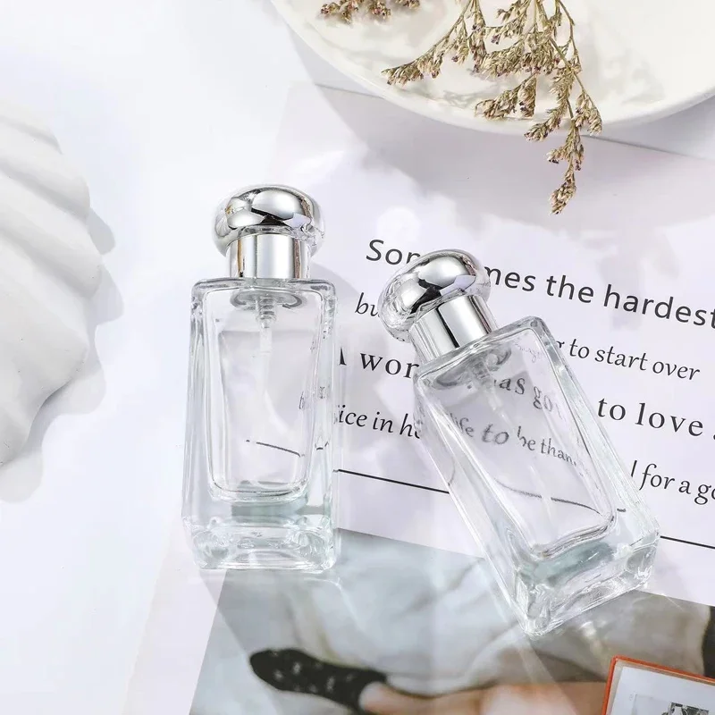 Bottiglia di profumo spray da 30 ml bottiglia vuota di profumo bottiglia di vetro liquido bottiglia di profumo subpacchetto portatile
