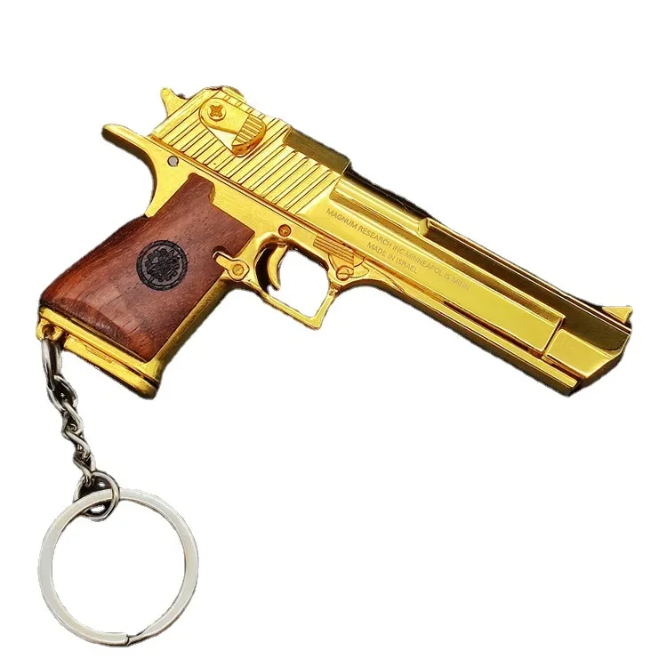 1:3 Solid Wood Handle Gold Desert Eagle Metal Gun Model Keychain Pendant Can Not Shooting Boy Birthday Gifts