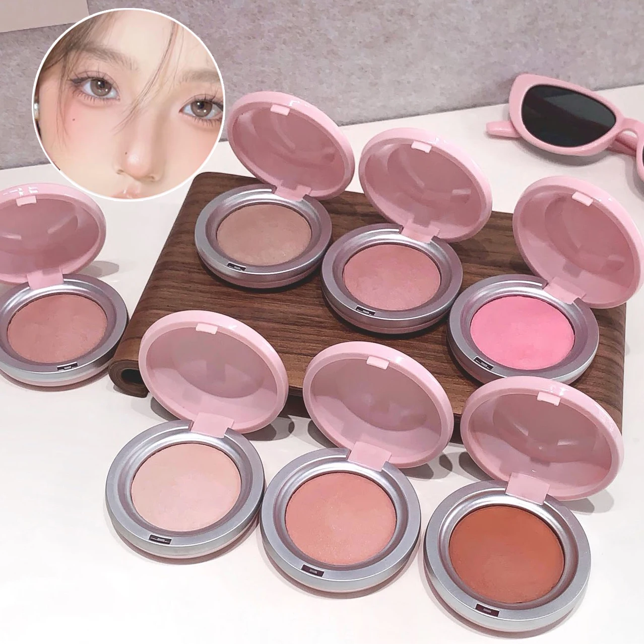 Kakashow Enkele kleur Blush Zijdeachtig Mat Delicaat Poeder Natuurlijke Roze Rouge voor Gezichtsmake-up