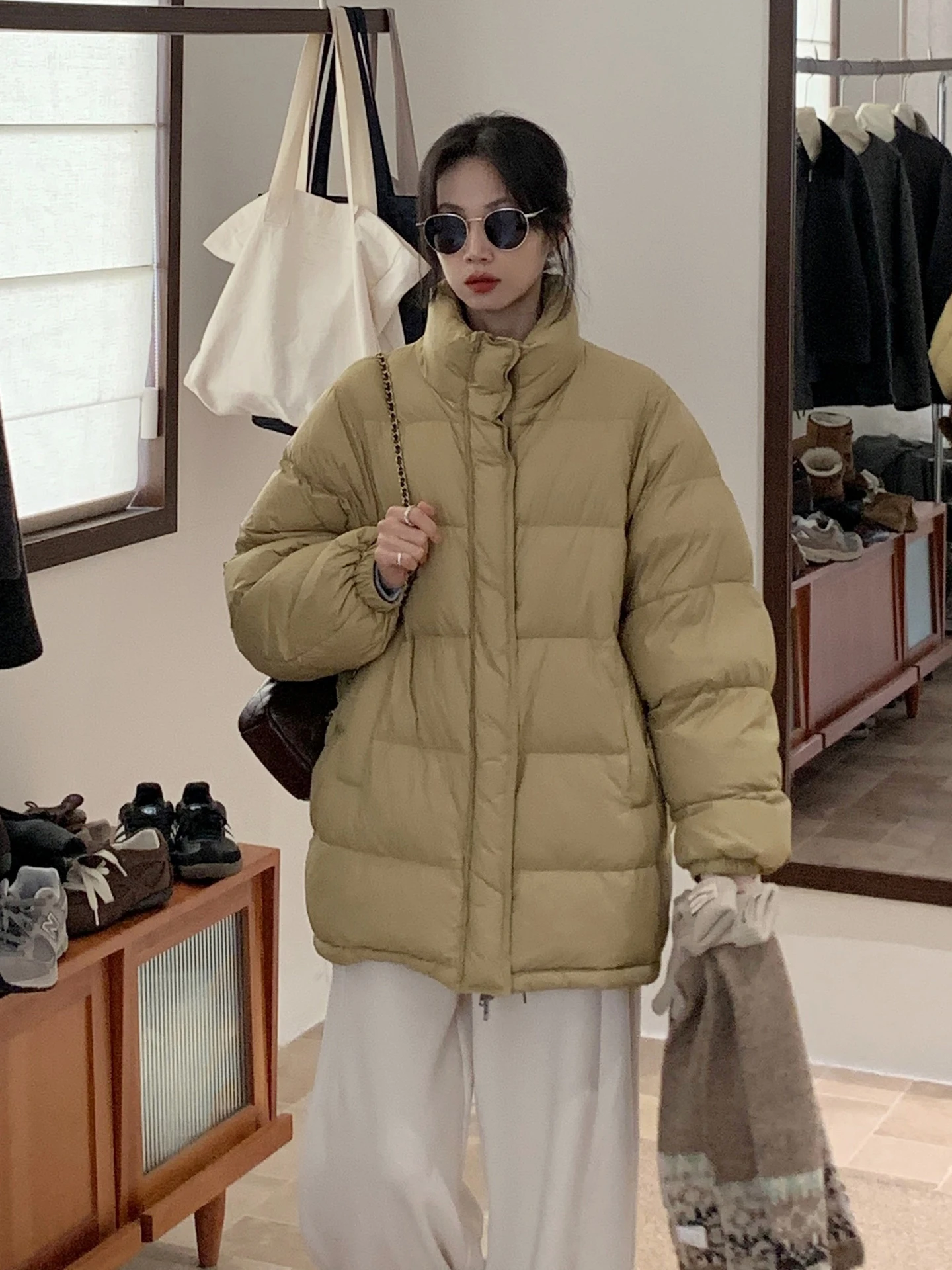 

Корейская женская пуховая куртка 90% пух, белая, повседневная, свободного кроя, с воротником-стойкой, теплая верхняя одежда для зимы, модная и удобная