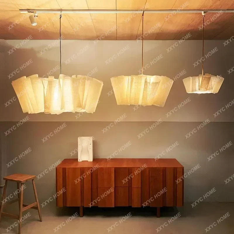 

Скандинавский льняной плиссированный подвесной светильник, винтажный минимальный ваби-саби, тканевый абажур ручной работы для дома, столовой, спальни, прикроватный светильник