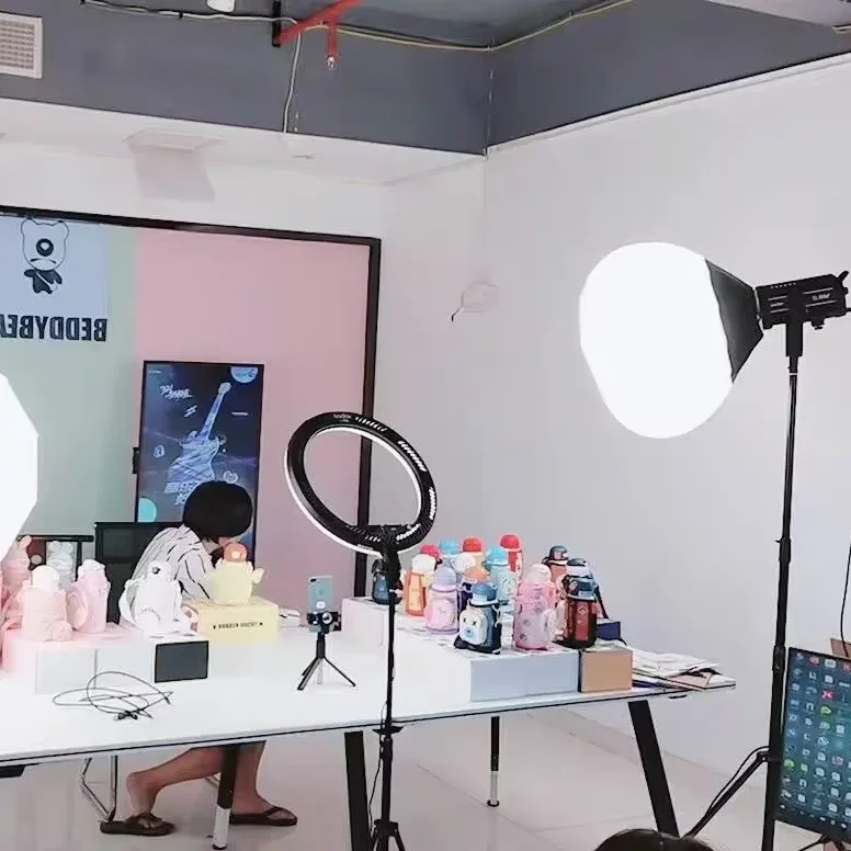 LED COB 200W Continuous Light 2700-7500K CRI95Ra Camera Video Light for Photography Studio Strream