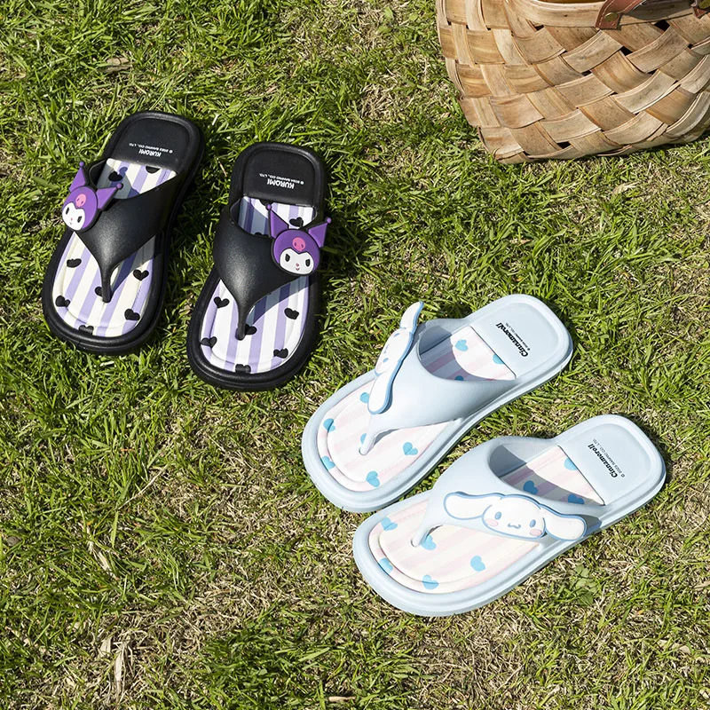 Sanrio Hello Kitty Flip Flop Girl Summer Outdoor Indoor Flat Sandals Kuromi My Melody Cinnamoroll Beach Sandals Fashion Slippers