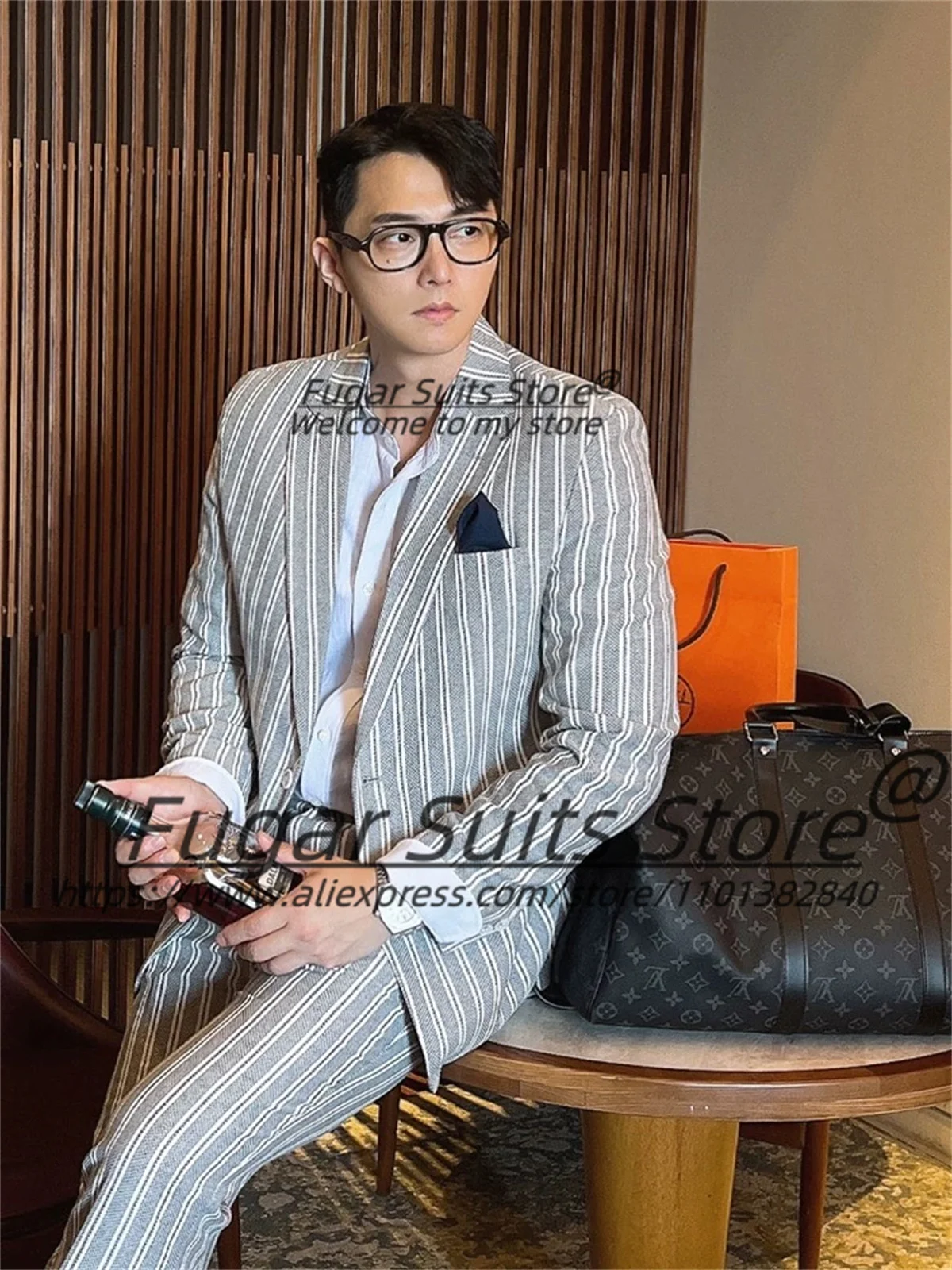 

Business Gray Stripe Men Suits Slim Fit Notched Lapel Groom Wedding Tuxedos 2 Pieces Sets Male Prom Blazers trajes para hombre
