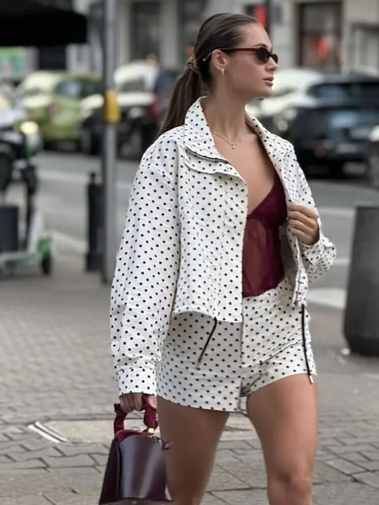 

HH Women Elegant Polka Dot Coat Long Sleeve Buttons Zipper Overcoat Jackets 2025 Autumn Loose Casual Maternity Outfit Tops