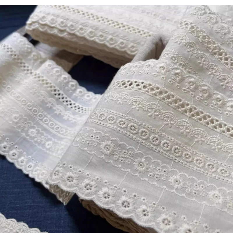

White hollowed-out DIY handmade clothing accessory lace trim, curtain, skirt hem and trouser leg decoration