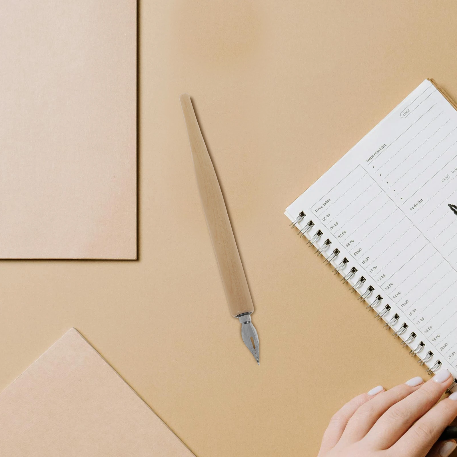 

1 set Wooden Dip Pen Set Replaceable Nib Tips For Drawing Writing Sketching Fluid Ink Control Precision Grip Art Stationery Kit