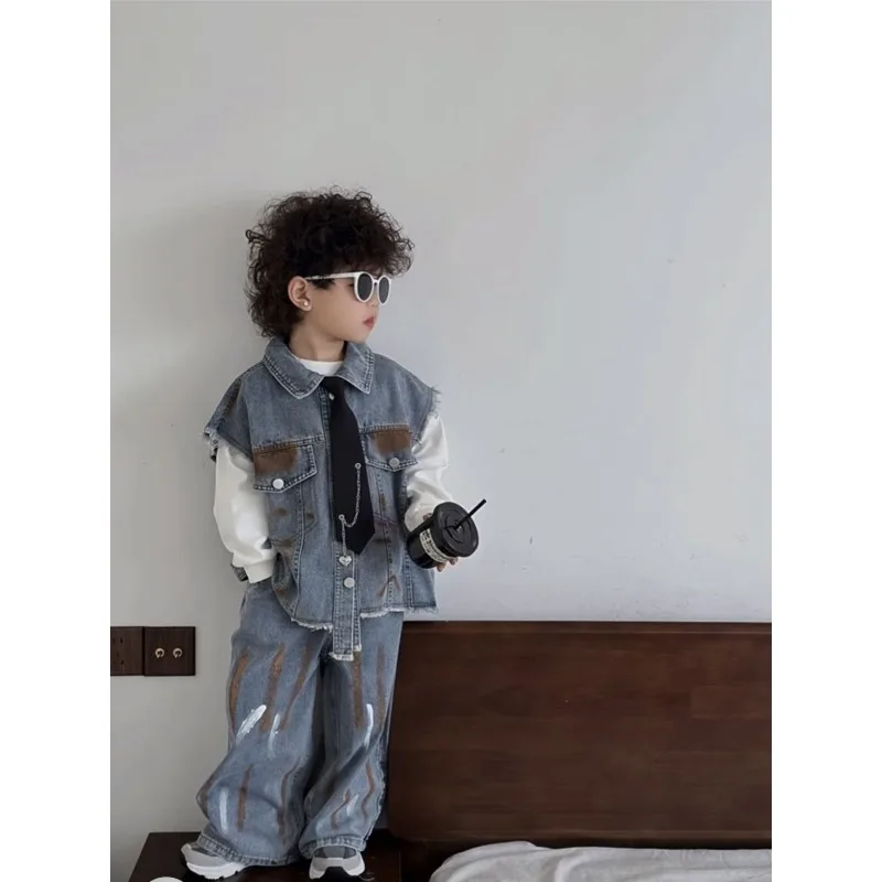 Boys Denim Vest Set Spring and Autumn 2025 Popular Children's Retro Handsome Loose Casual Jeans Two-piece Set